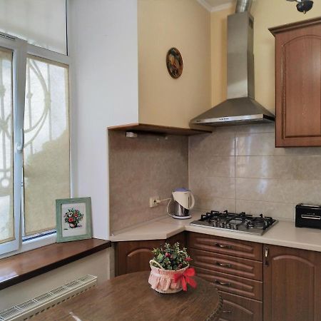Апартаменти У князя Лева поряд пл. Ринок / at Duke's Aparment Next to Rynok Square Львів Екстер'єр фото